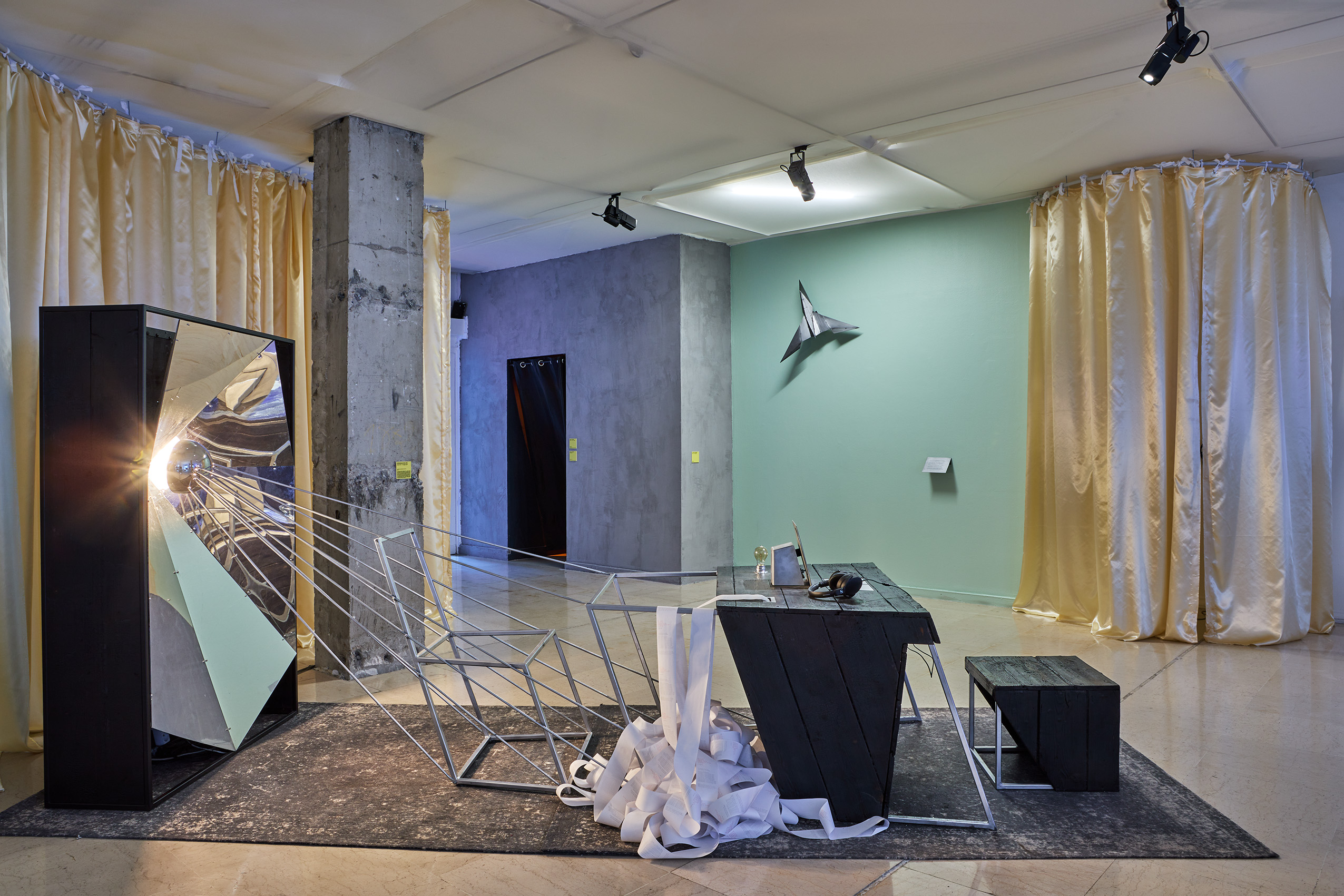 Véronique Beéland, Haunted Telegraph / Photo © Jean Christophe Lett