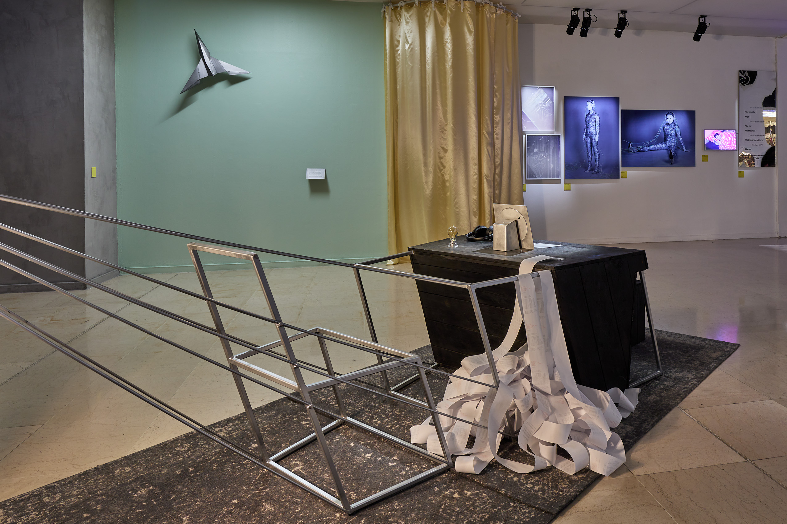 Véronique Beéland, Haunted Telegraph / Photo © Jean Christophe Lett