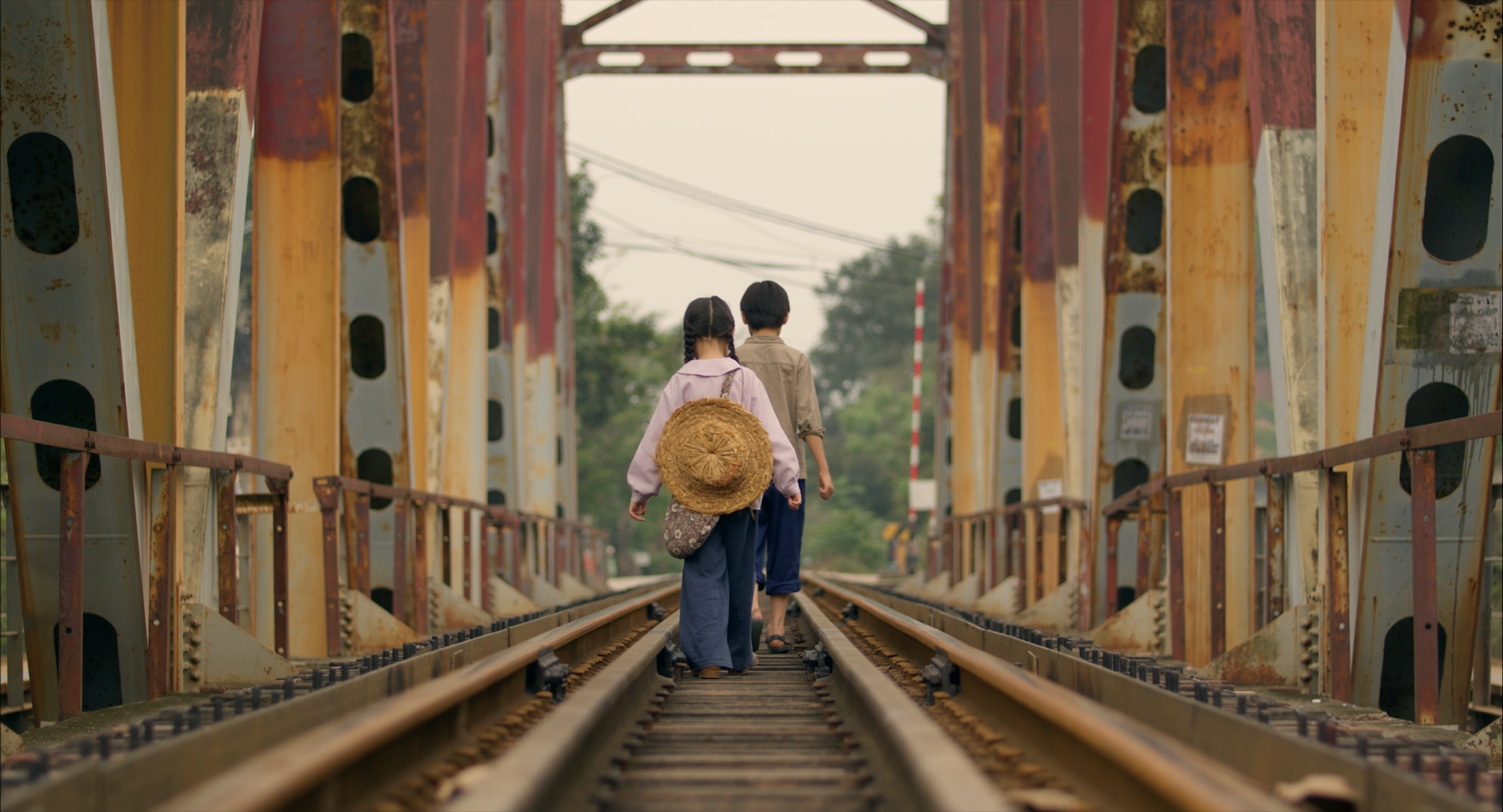 ADIEU MA COLOMBE Felix (Hoang Phong) Bach
