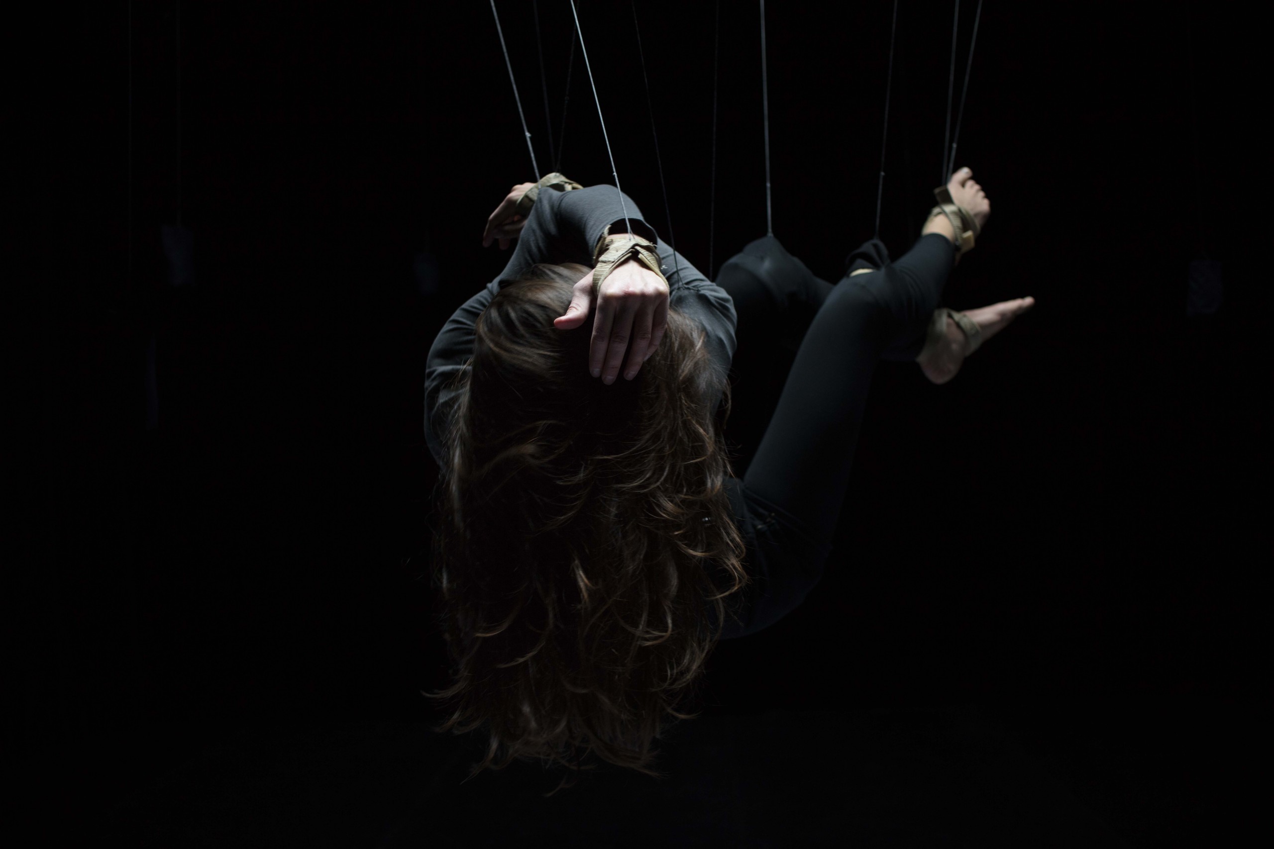 Dehors est blanc © Arnaud Gerniers