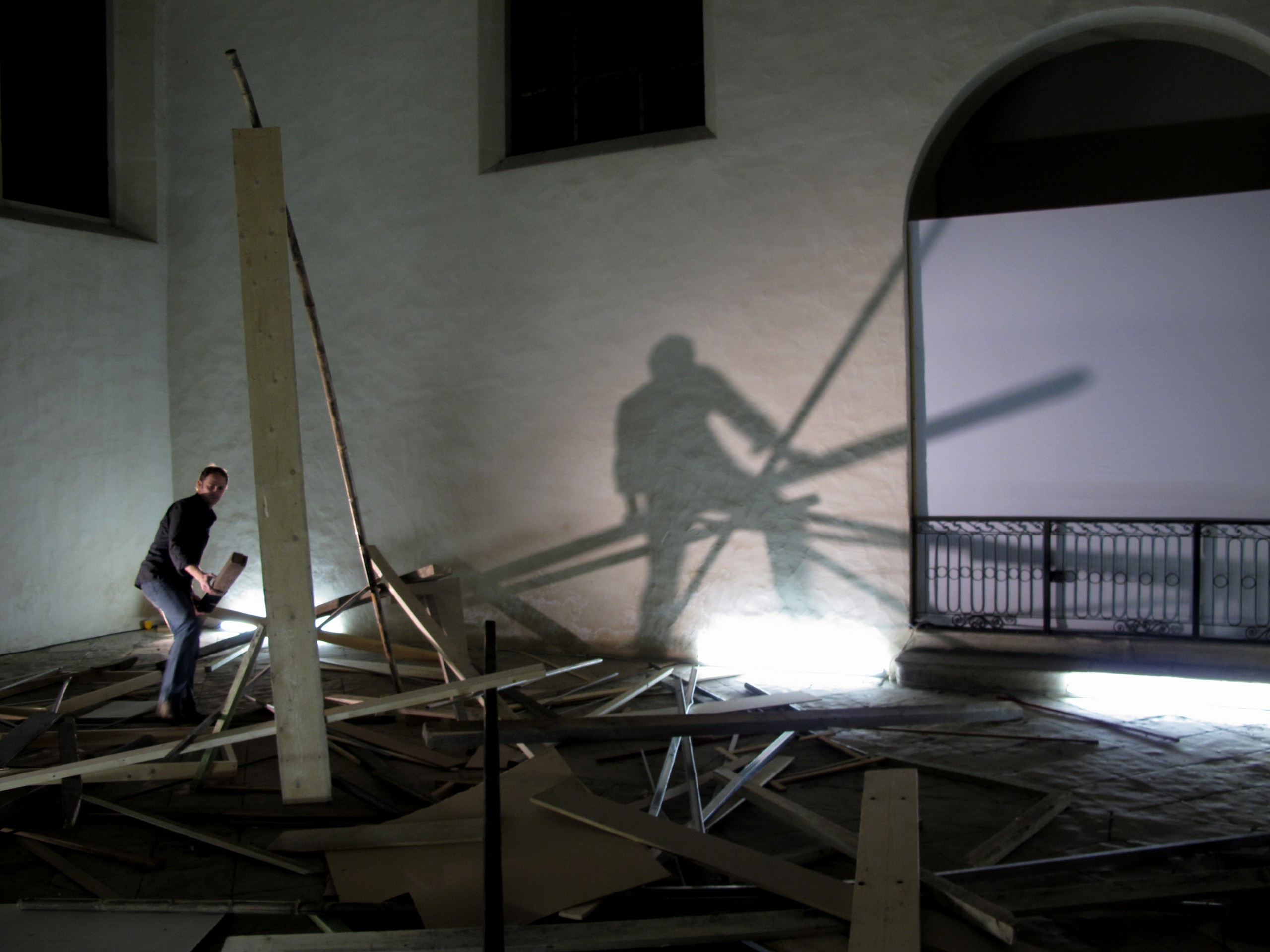 Claude Cattelain - performance - armature-variable - nevers - 2010