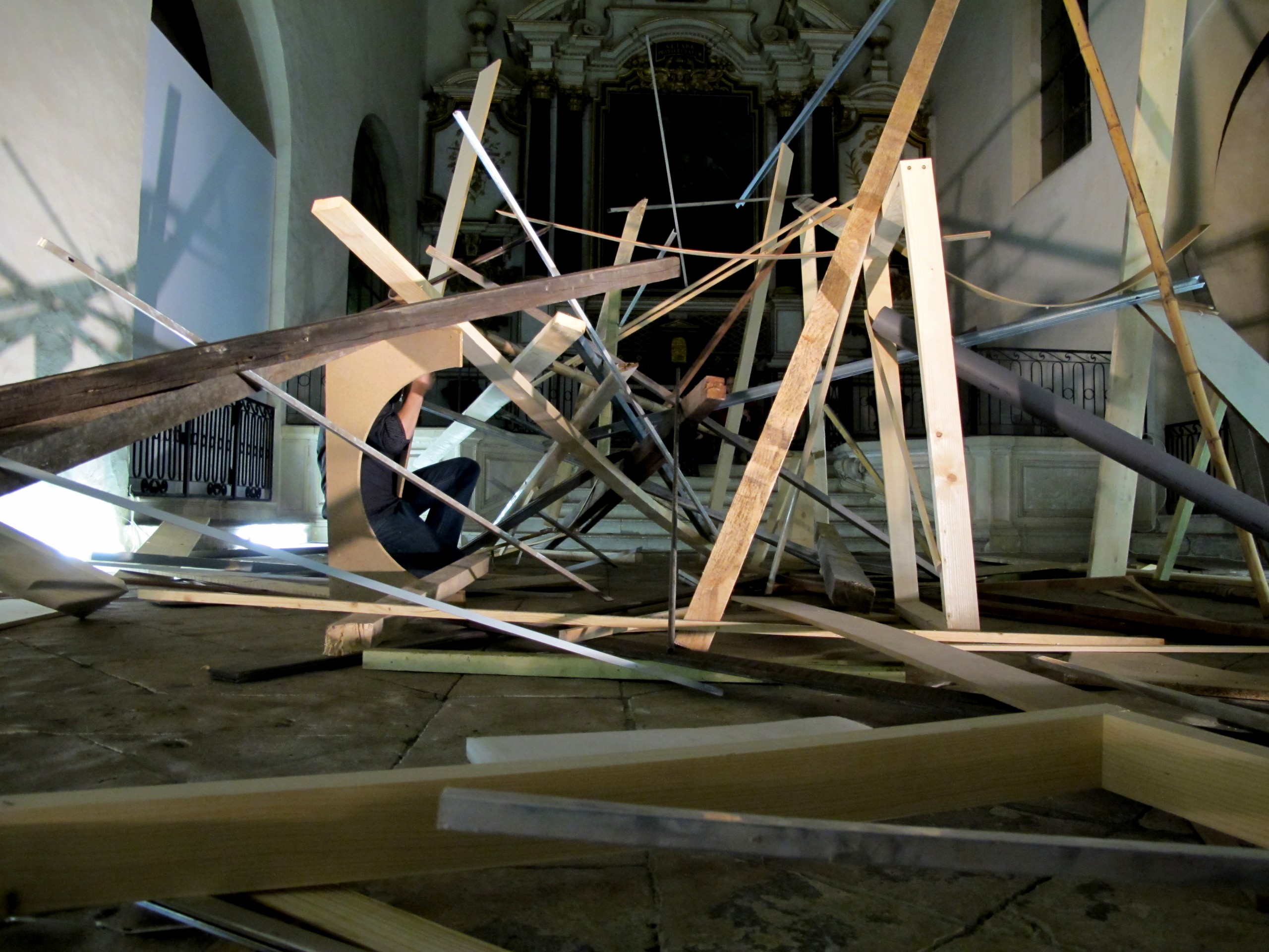 Claude Cattelain - performance - armature-variable - nevers - 2010