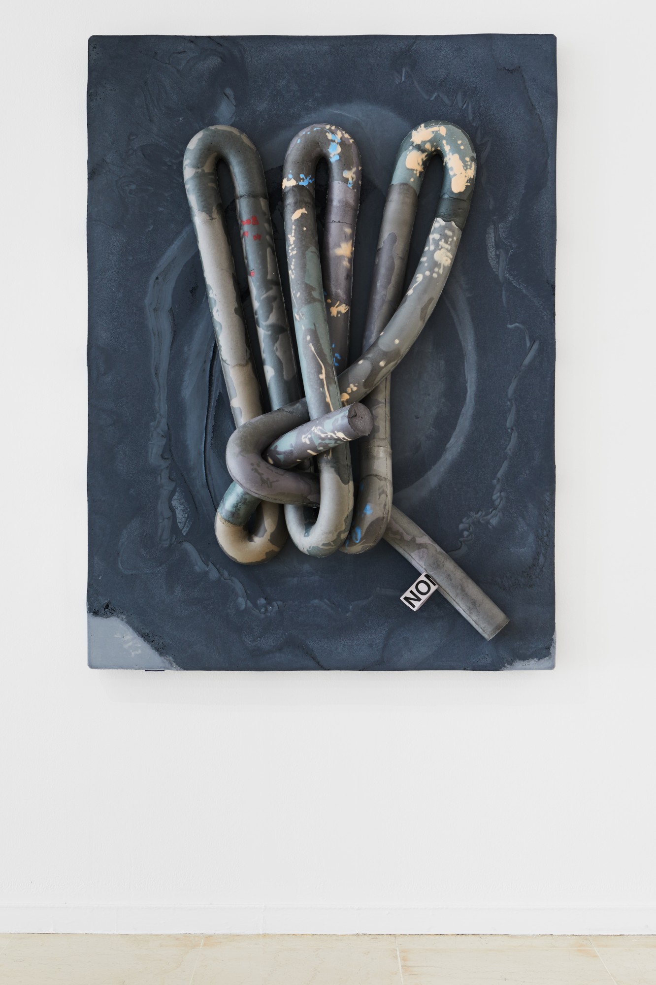 Gaillard & Claude, Baloney!, 2020, 165 x 121 x 16 cm ©Jean Christophe Lett