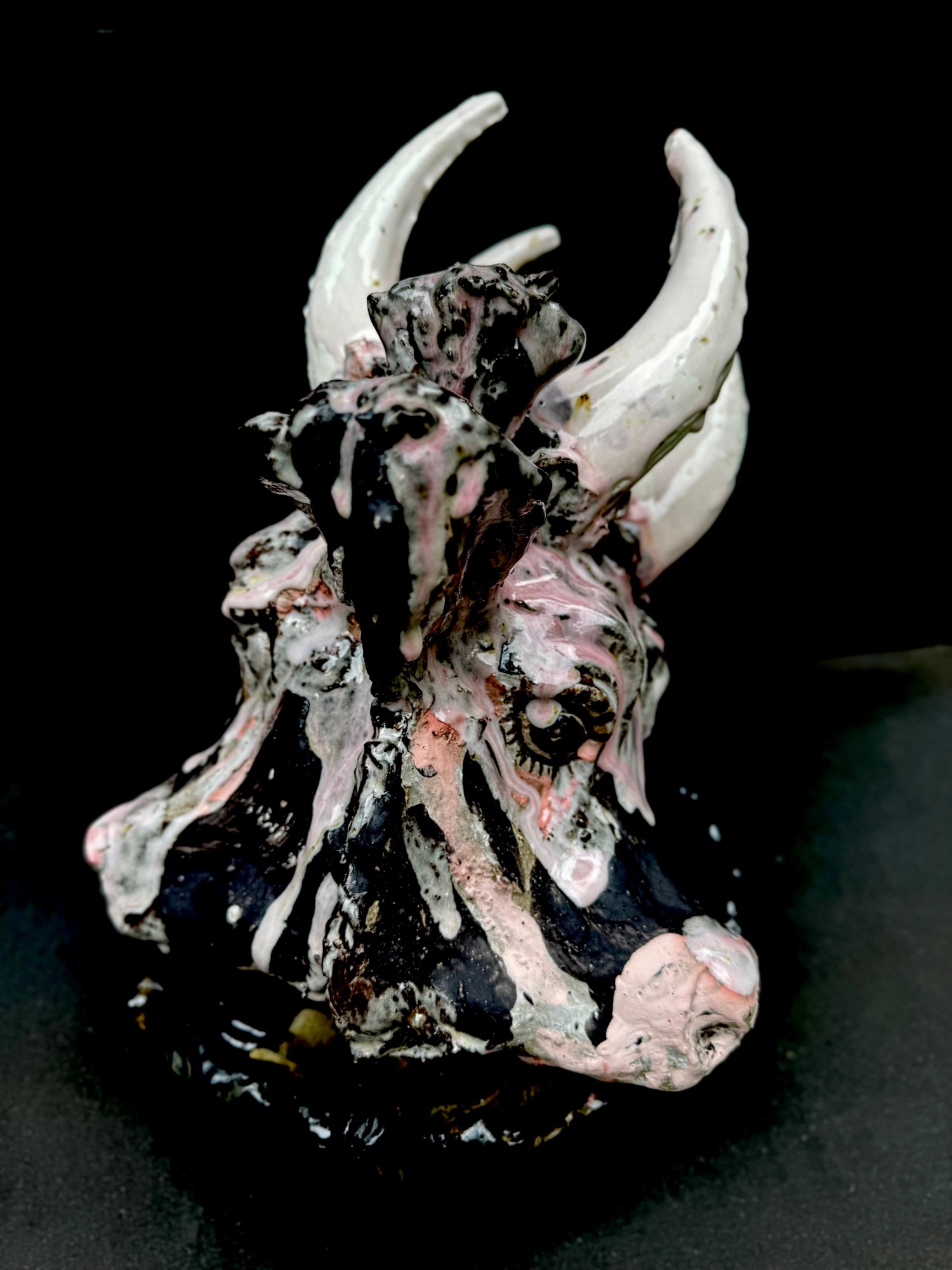 *Sens de l'œuvre « tête de vache »*, Sofi Van Saltbommel © Jean-François Van Assche