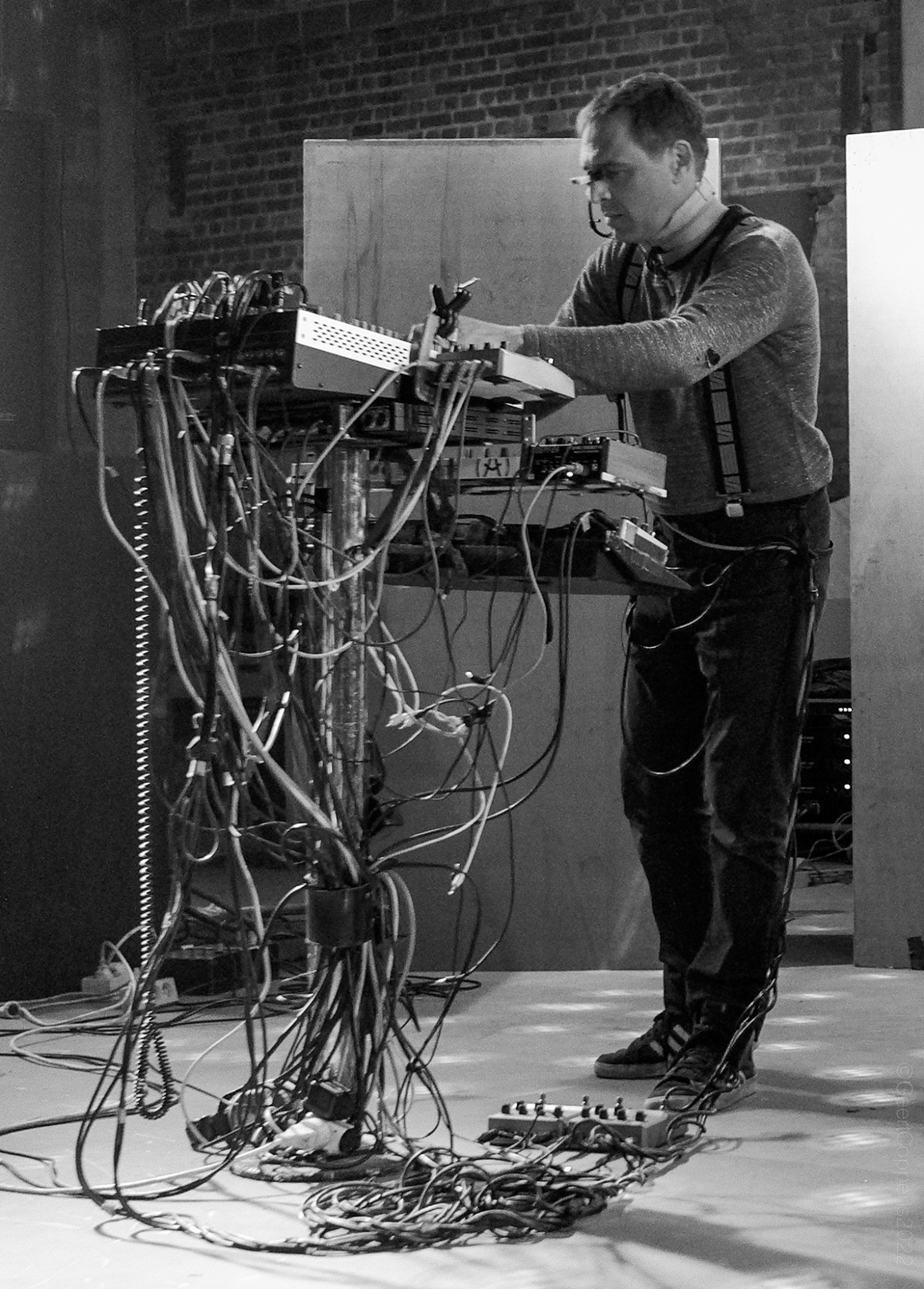 Performance sonore de Frédéric Bernier aka Homnimal