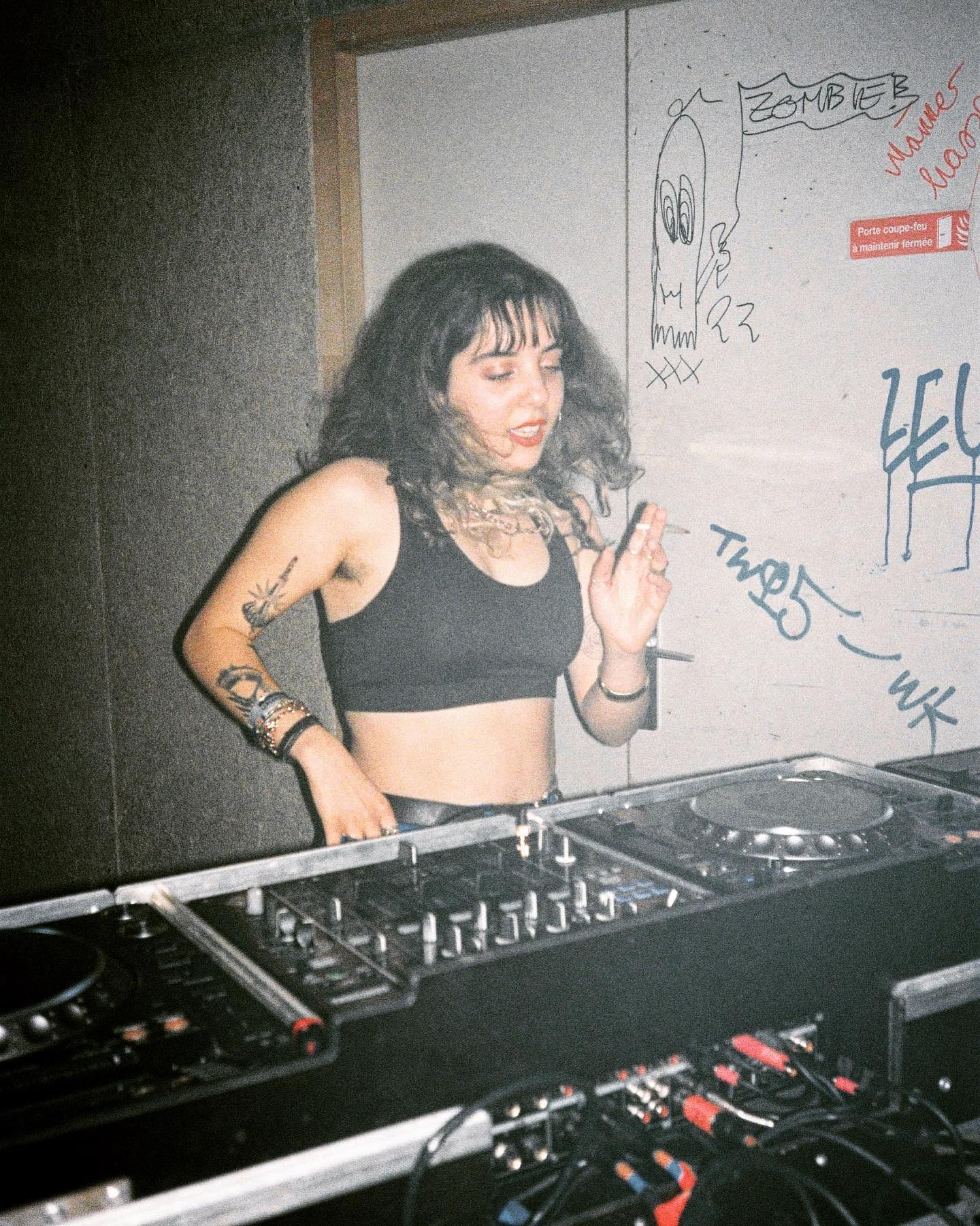 Haute Manie en DJ set au T2G avec le CWB