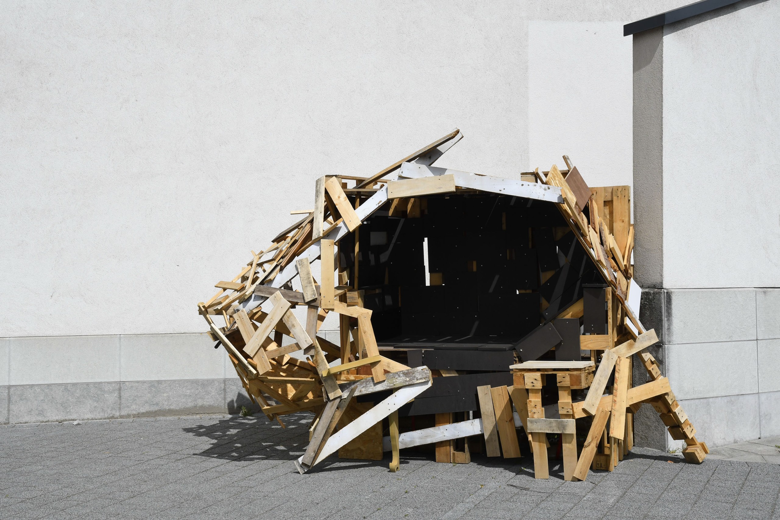 Tatiana Wolska, Vue de l’exposition Transgression Tatiana Wolska Guest Pascal Pinaud, à la galerie Irène Laub en 2018