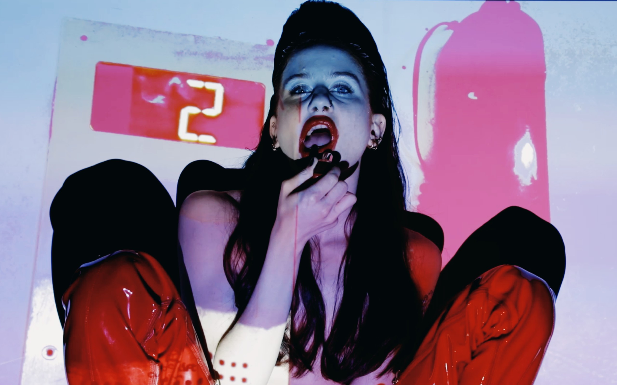 lovefool - by Valerie Reding