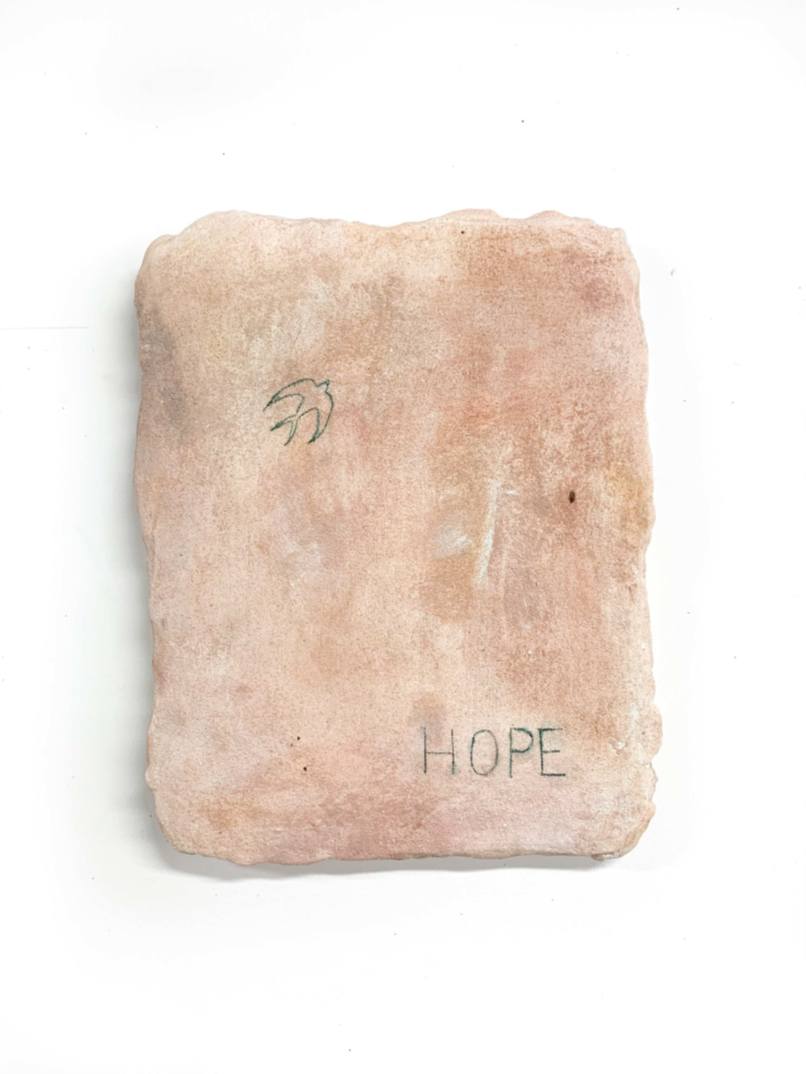 Céline Cuvelier My skin is a wall. Prison tattoo, Jeni - peinture à la fresque sur enduit à la chaux- 51x41cm - 2022