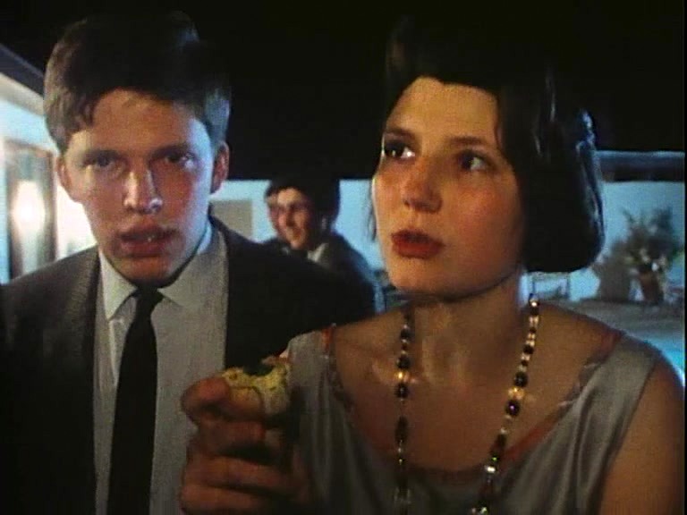 Les petits des « petits de » de Manu Bonmariage au CWB Paris pour la sorirée strip tease