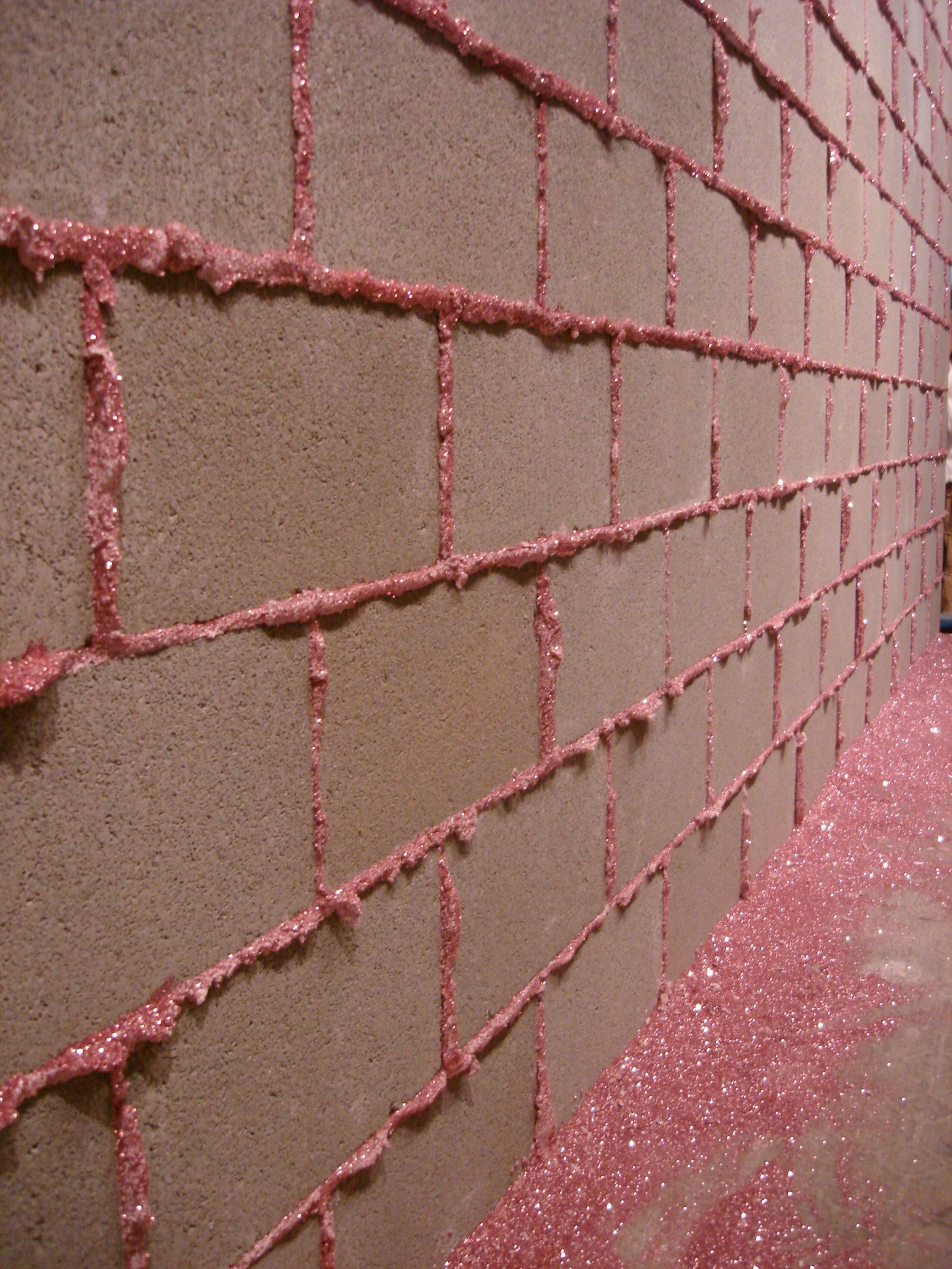 RUNNING BOND © Morgane Tschiember